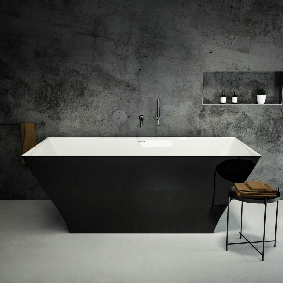 Cuadrato Freestanding Polished Black Stone Bath 1680