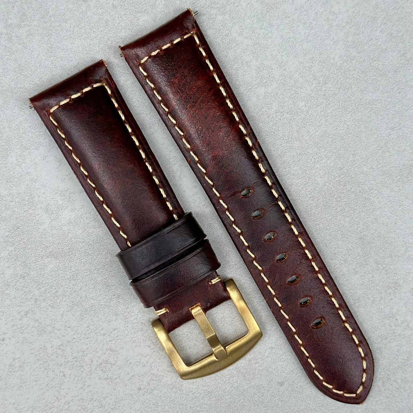 The Berlin: Cracked Vintage Tabaco Brown Padded Leather Watch Strap
