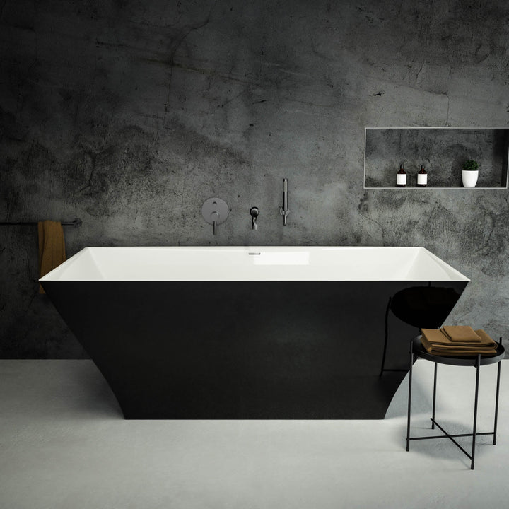 Cuadrato Freestanding Polished Black Stone Bath 1680