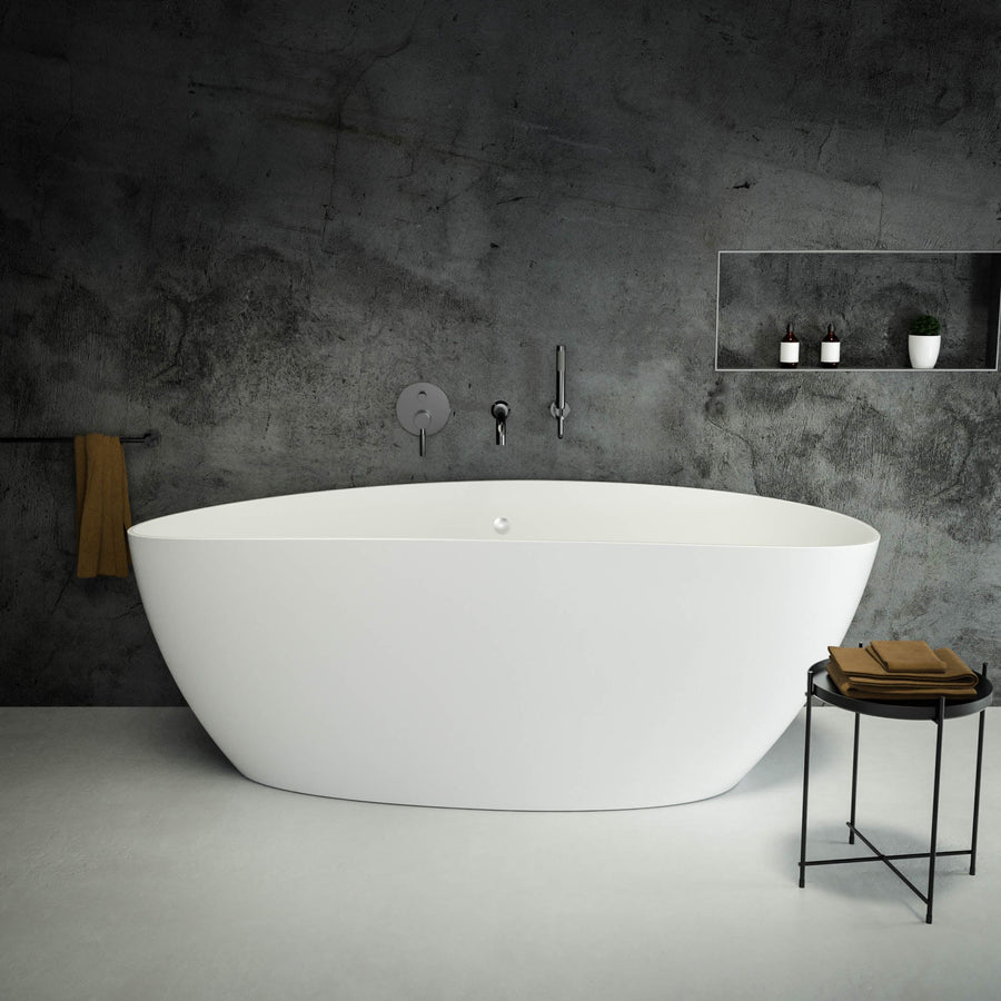 Soltar Freestanding Oval Stone Bath 1700