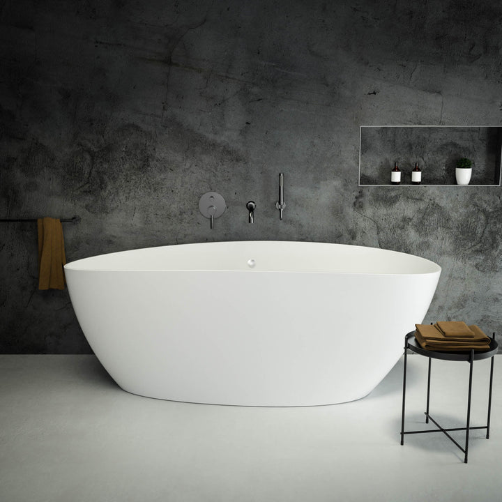 Soltar Freestanding Oval Stone Bath 1700