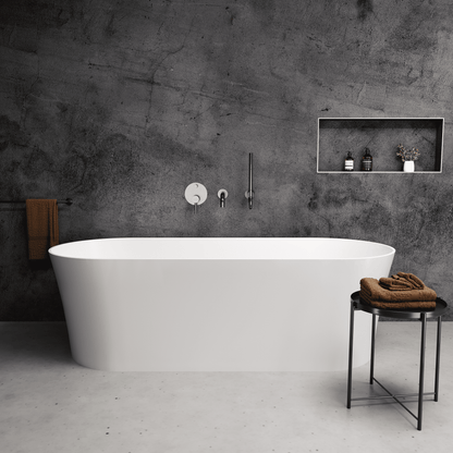 Pedro Stone Freestanding Bath (1690 x 685)