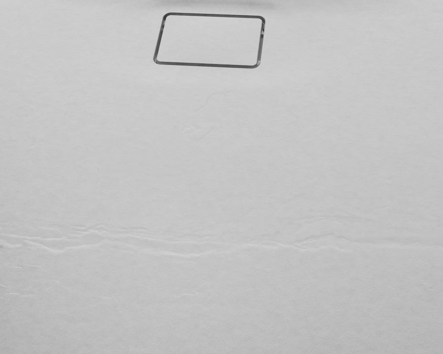 Meseta White Stone Resin Shower Tray 1000 x 800 texture